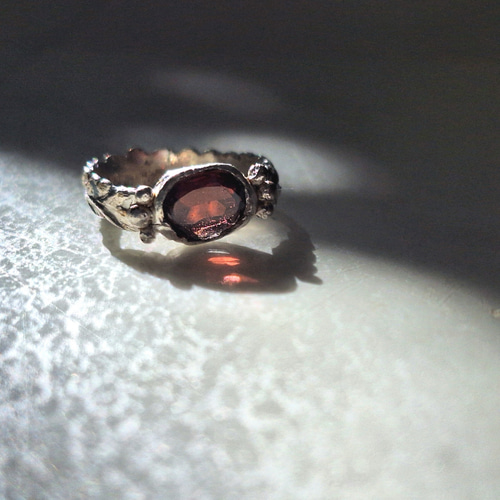【3号】ガーネット ピンキーring / 天然石silver925 小指リング 3号】ガーネット ピンキーring / 天然石silver925 ボタニカル