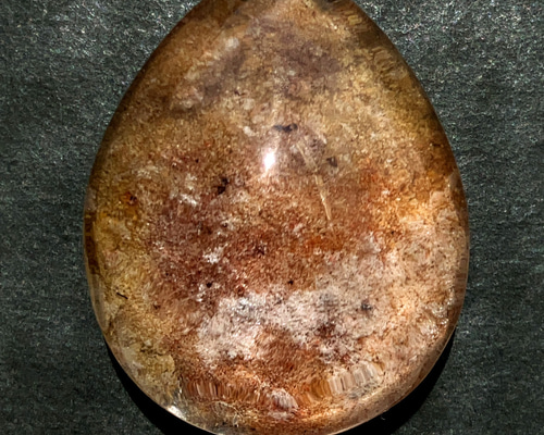 ガーデンクォーツ[255] 32x25mm 82Cts ルース ／天然石