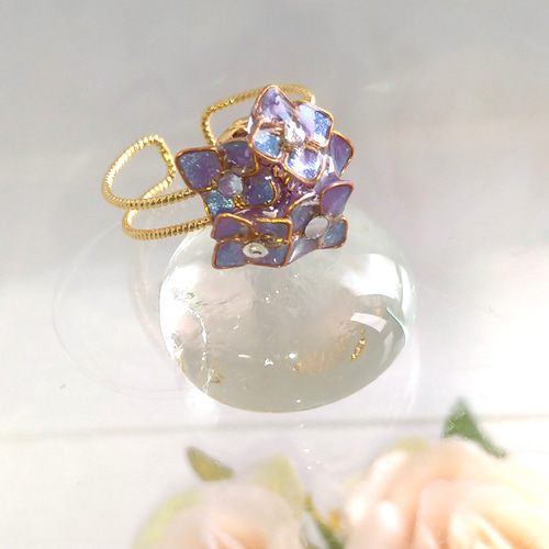 紫陽花のリング 青紫 指輪・リング verre 通販 17741901|Creema 紫陽花のリング 青紫 指輪・リング verre 通販 17741901|Creema
