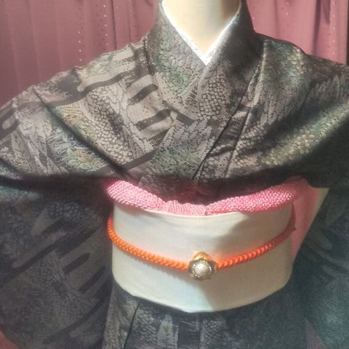新品 大島紬 粋なデザイン総柄 着物 Keiko 通販｜Creema(クリーマ 