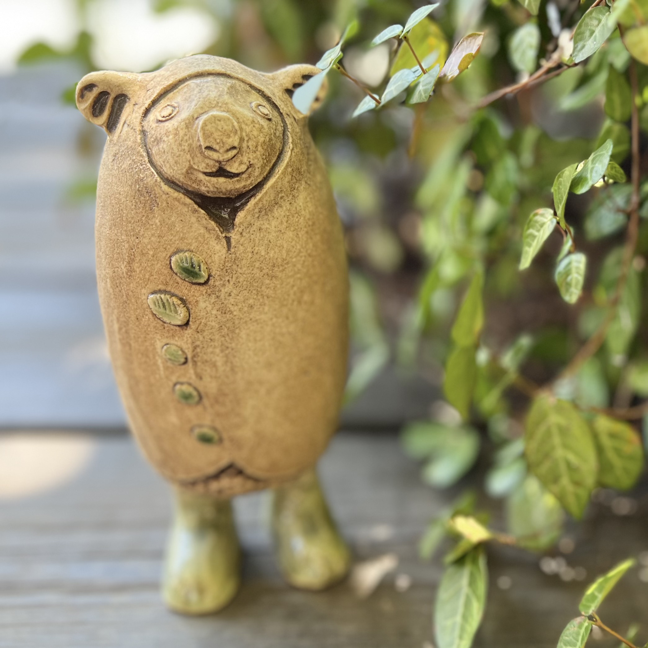 不思議な国の住人・コアラくん　／　陶人形オブジェ／一点モノ