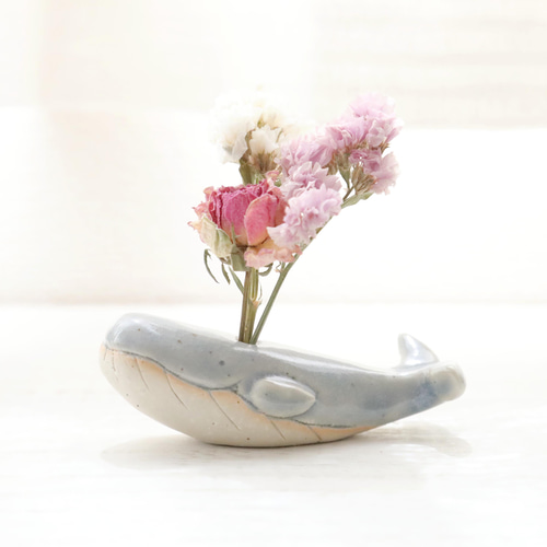 クジラの花挿しオブジェ ブルーグレー ＊ ドライフラワー付き 一輪挿し