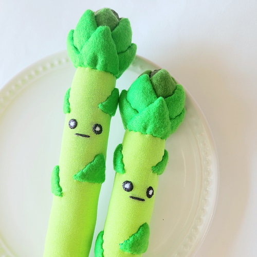 アスパラのぬいぐるみ アスパラのぬいぐるみ