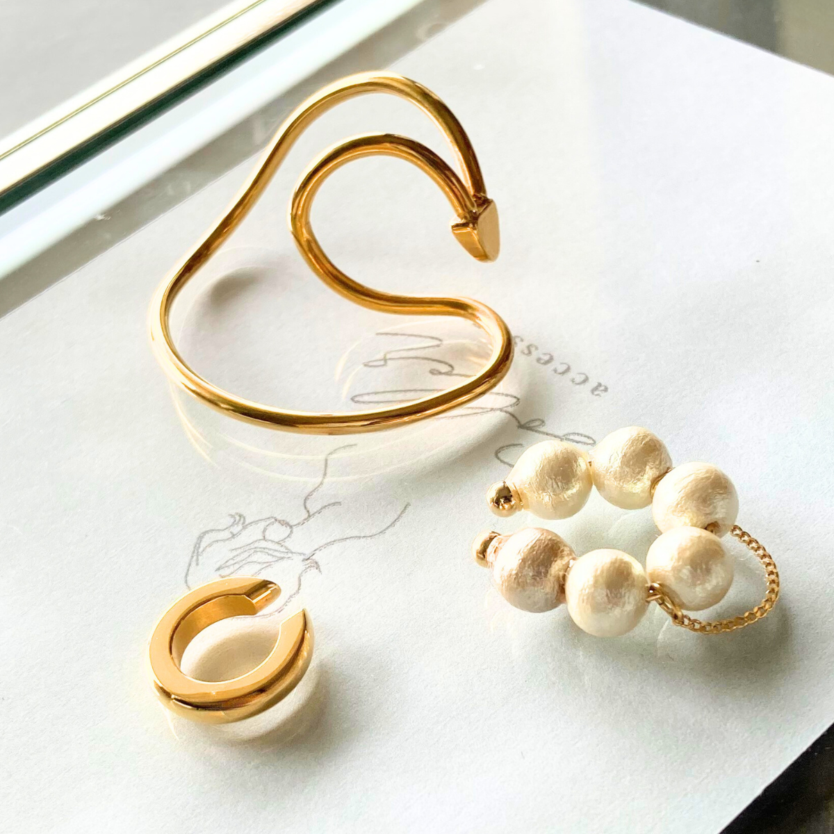 イヤカフ イヤーカフ レディース パール チェーン 痛くない 落ちない 大ぶり 大人 セット 片耳 ゴールド