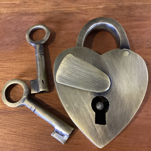 アンティーク調 ブラス 鍵 2本 南京錠 ハート型 パドロック ミニ