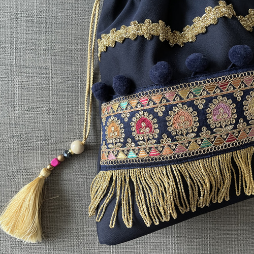 インド刺繍巾着バッグ タッセル フリンジ ネイビー プレゼント