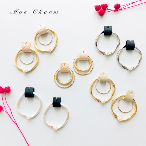 マットゴールドパールひねりフープ✳︎ベージュフェイクレザー  