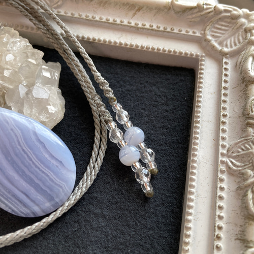 ブルーレースアゲート（マクラメ編みネックレス）天然石マクラメ