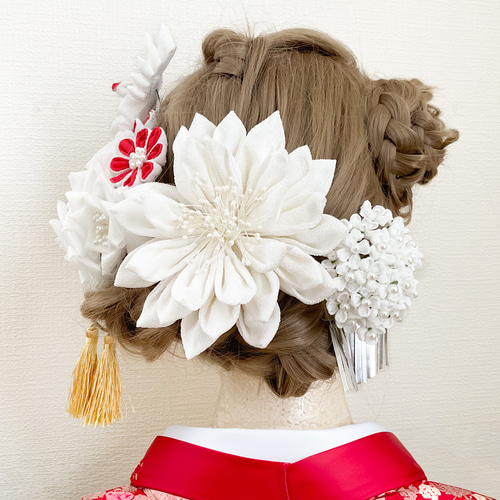 つまみ細工髪飾り 純白 赤 花嫁 かんざしセット 鶴 花 ちりめん・羽二
