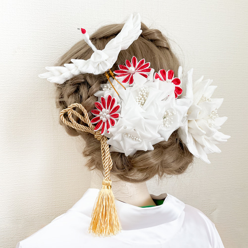 つまみ細工髪飾り 純白 赤 花嫁 かんざしセット 鶴 花 ちりめん