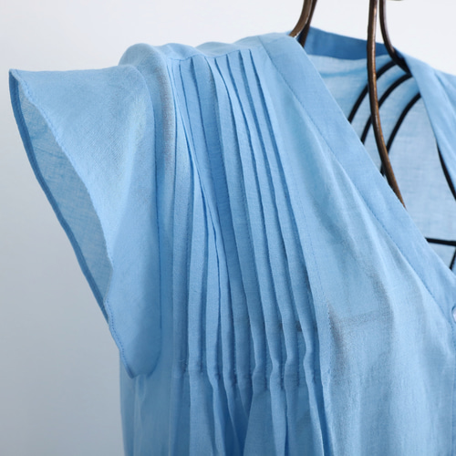 美品 3 ET DEMI 別注 リネン ティアードワンピース ブルー 通気性&速乾性◎ピンタックが柔らかさをプラス コットン 前開き 裾