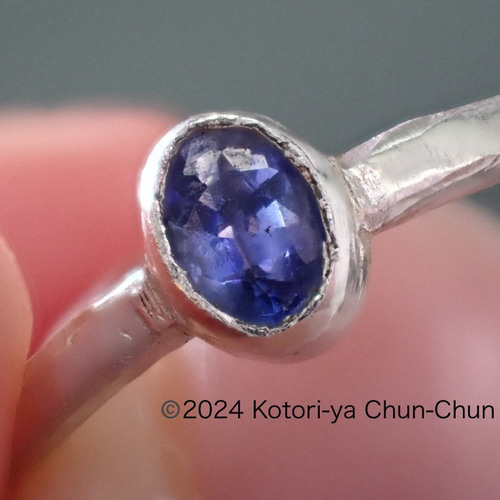 抜群の美しさ】スリランカ産 セイロンブルーサファイア・シルバー