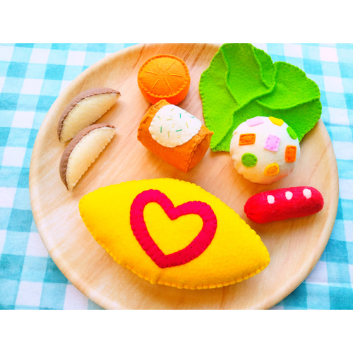 フェルトおままごと 洋食屋さん♪17個セット おもちゃ・人形 手作り