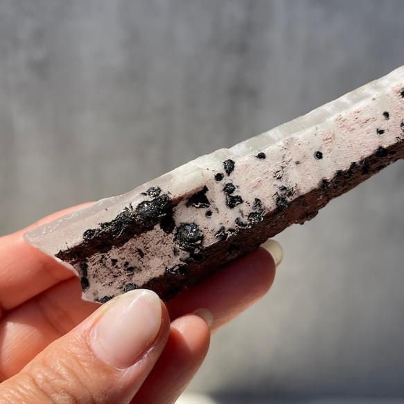【内モンゴル産 クォーツ】② 水晶 鉱物 天然石 人気・おすすめ｜省スペース設計・旅行向けにおすすめ 公式 プライバシー配送 日本発送・保証書付き商品