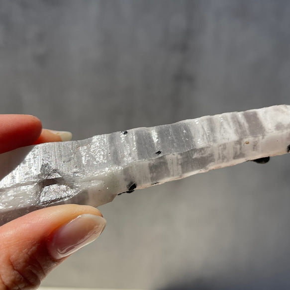 【内モンゴル産 クォーツ】② 水晶 鉱物 天然石 人気・おすすめ｜省スペース設計・旅行向けにおすすめ 公式 プライバシー配送 日本発送・保証書付き商品