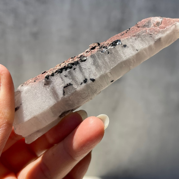 【内モンゴル産 クォーツ】② 水晶 鉱物 天然石 人気・おすすめ｜省スペース設計・旅行向けにおすすめ 公式 プライバシー配送 日本発送・保証書付き商品