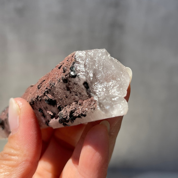 【内モンゴル産 クォーツ】② 水晶 鉱物 天然石 人気・おすすめ｜省スペース設計・旅行向けにおすすめ 公式 プライバシー配送 日本発送・保証書付き商品