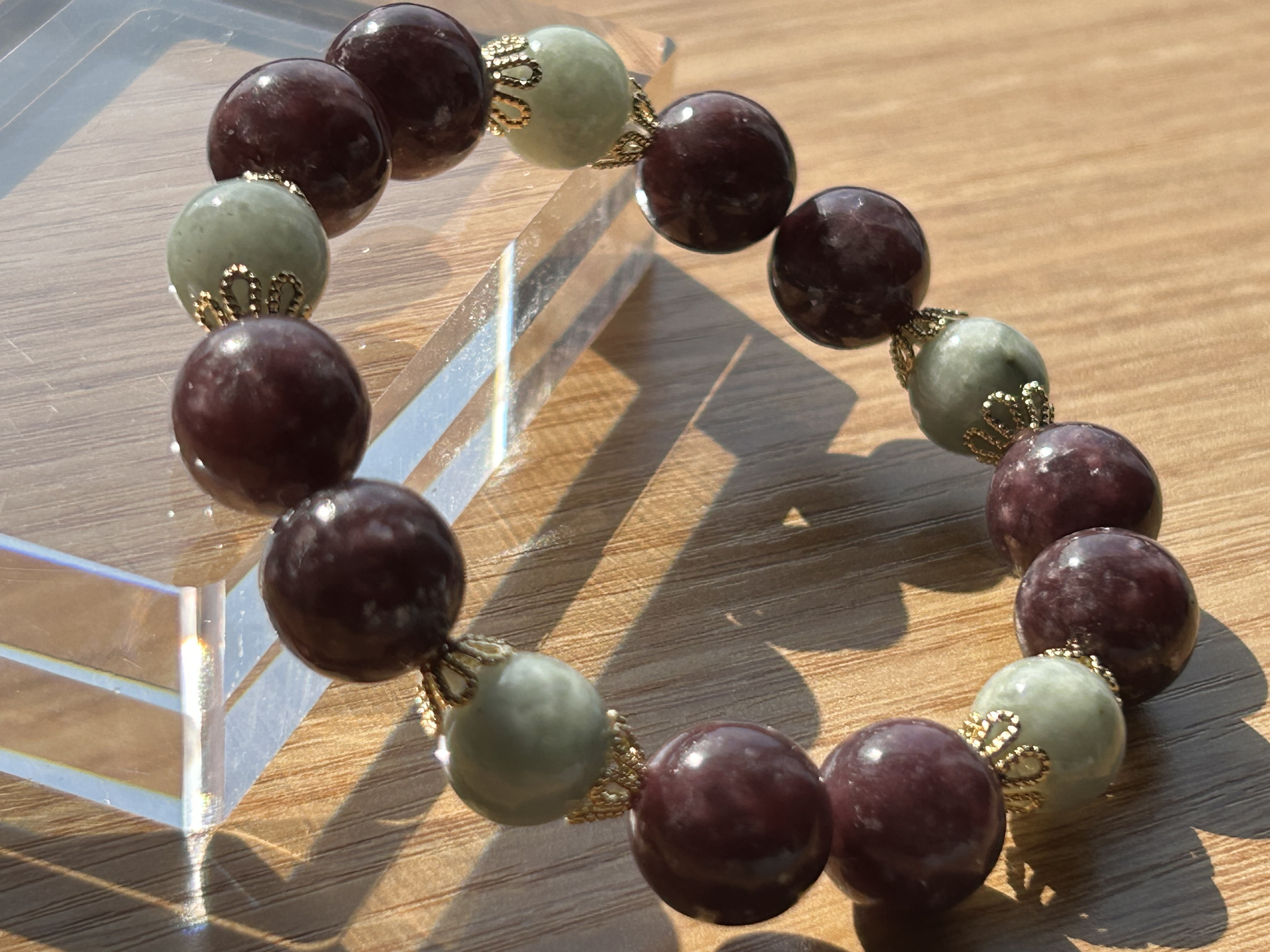 目標達成をもたらす天然石ブレスレット