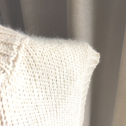 りかりん様　御注文　キュートなオフ白のベスト　　アンゴラ混合（綿糸＋アンゴラ糸） 9枚目の画像