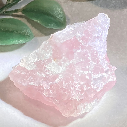 希少✨ 虹入り　ローズクォーツ　クラスター  原石　ラフストーン 希少✨ 虹入り ローズクォーツ クラスター 原石 ラフストーン