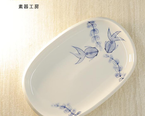 金本さんのタコデザイン 陶器オーバルプレート 4a440a7cf831f42227b3183f7b1158