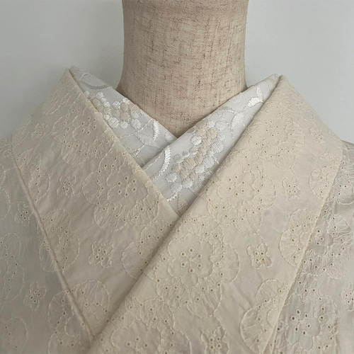 半衿 白実の万両 刺繍 コットンレース オフ白 半襟 洗える エン