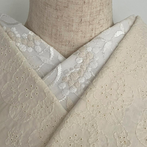 美容衿　ホワイト 刺繍 半襟 SOUBIEN 半襟 刺繍 振袖 半衿 成人式 白 オフホワイト 扇面 桜