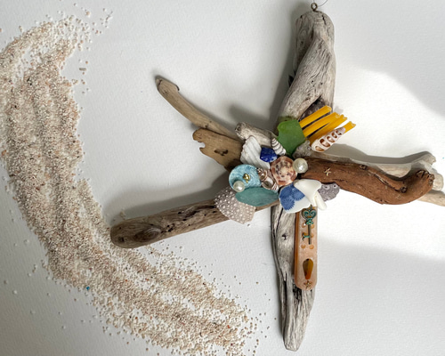 流木アート　オブジェ　木曽檜　台座付き　創作家具　001 1657723bf9334ab8921de31cc51545