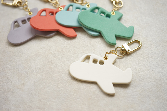 本革 チャーム 【ひこうき】 [名入れOK] キーリング キーホルダー 北欧 バッグチャーム hoshinooto 17枚目の画像