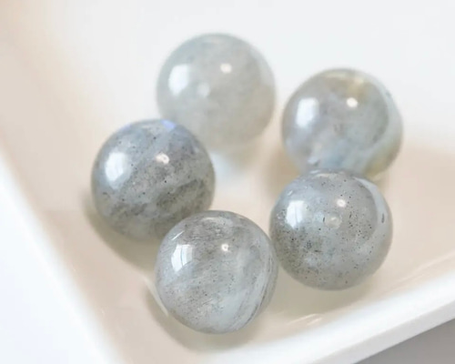 【N♡*.゜】天然石ムーンストーンの月　置物　台座つきNO.091509 N♡*.゜様専用】天然石ムーンストーンの月 置物 台座つきNO.091509 【