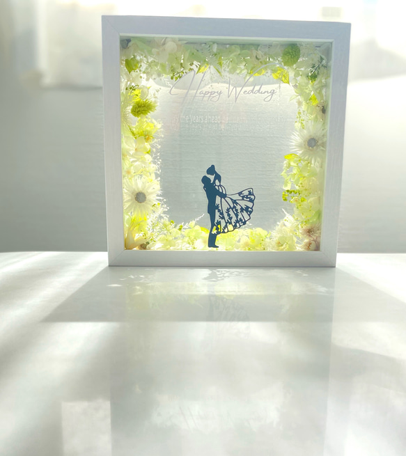 名入れギフト　グリーン　ガラスフレームボックスアレンジメント　結婚祝い　プリザーブドフラワー　ウェディング　両親贈呈品 2枚目の画像