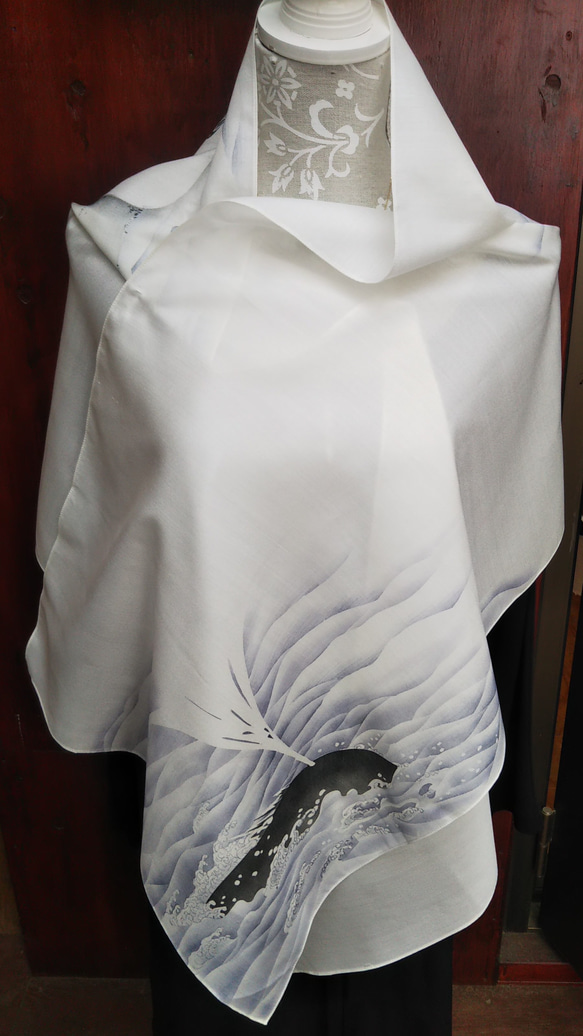 東郷利子　手描きストール「若冲　象と鯨図」 