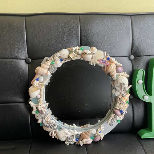 貝殻やらモリモリ吊り下げ鏡 その他インテリア雑貨 NOZONON 通販