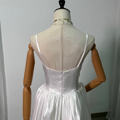 送料無料！パーティードレス キャミソール ウェーブ ファスナー  