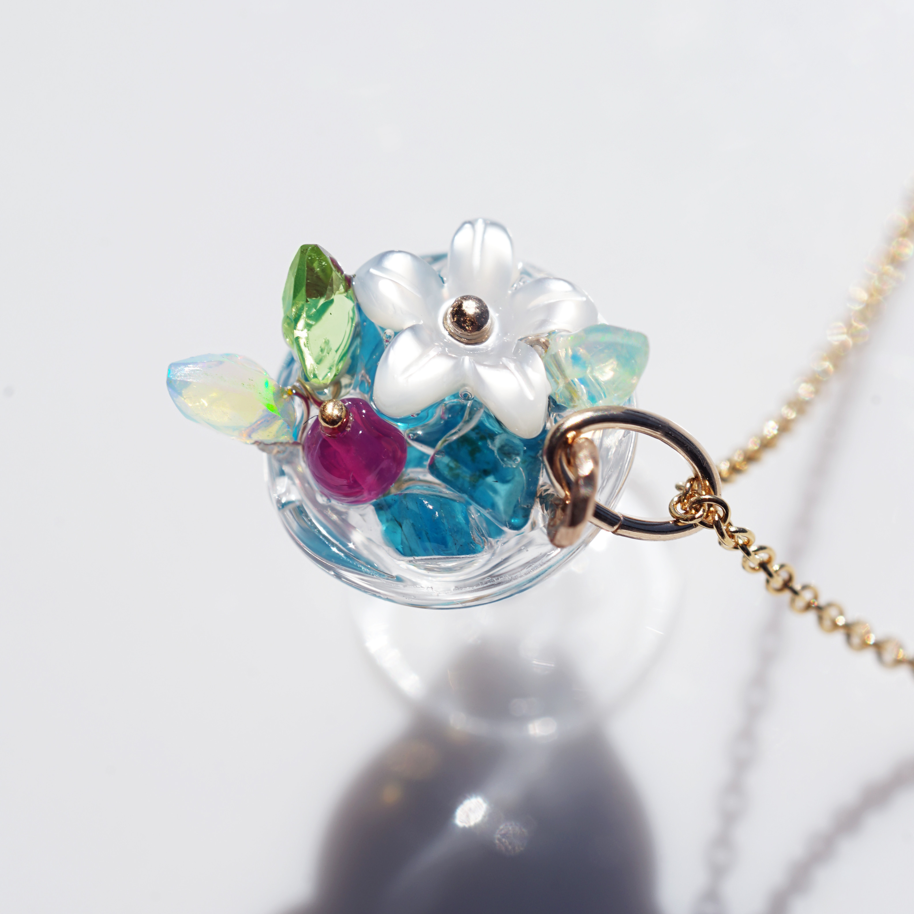 宝石のブルーハワイネックレス・オパール、ルビー、アパタイト　～Jewel Blue Hawaii