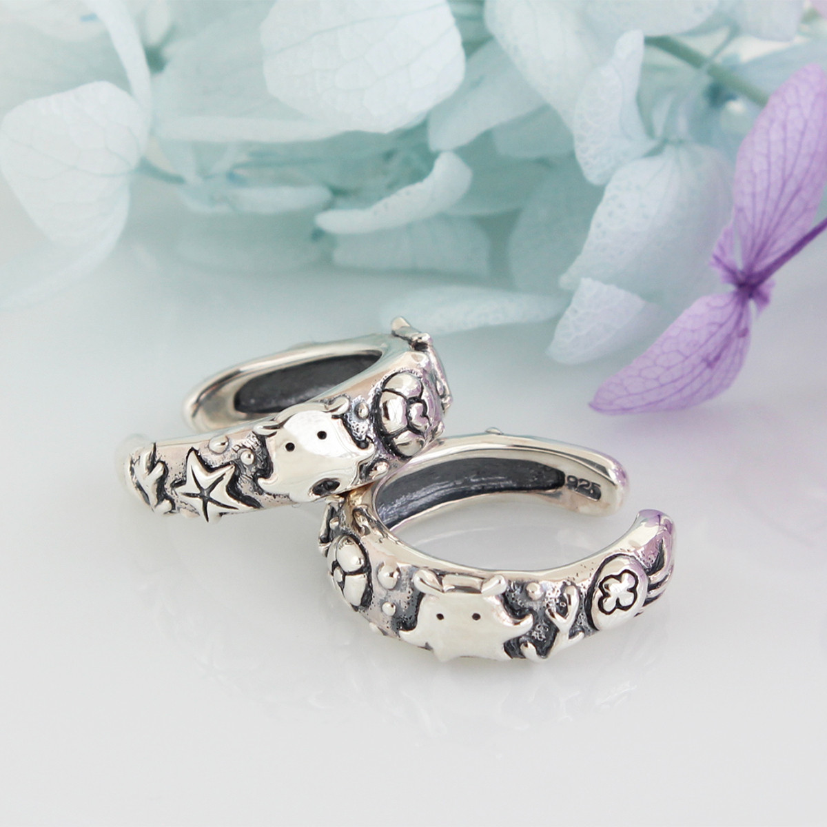 メンダコのイヤーカフ(受注生産)