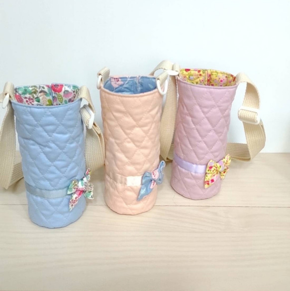 【きょん】水筒カバー　ハンドメイド 水筒カバー✨ ピンクとブルーもあります💙 minneでの販売は0.5L
