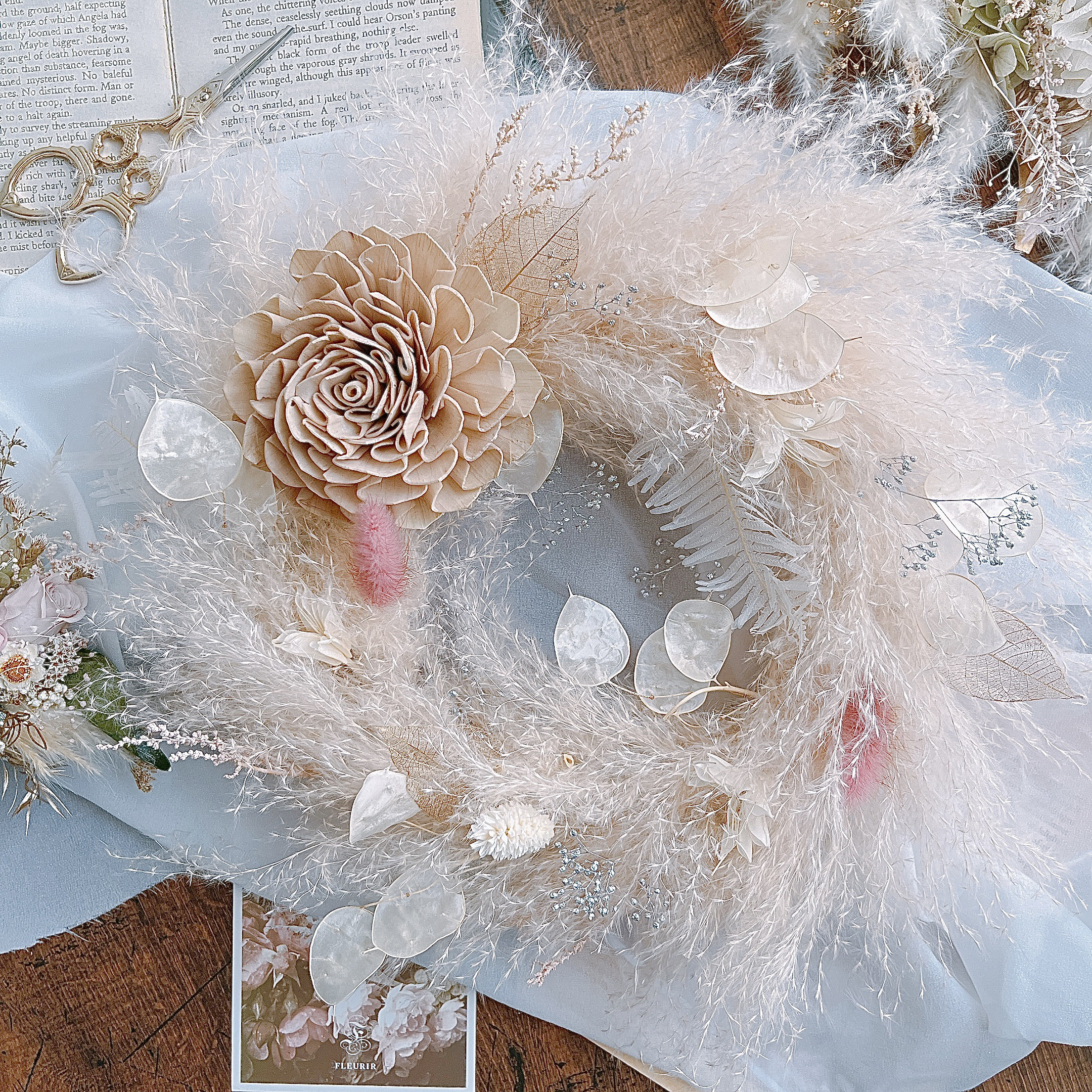 ピンクパンパスグラスのふわふわリース ドライフラワー forsythia 通販