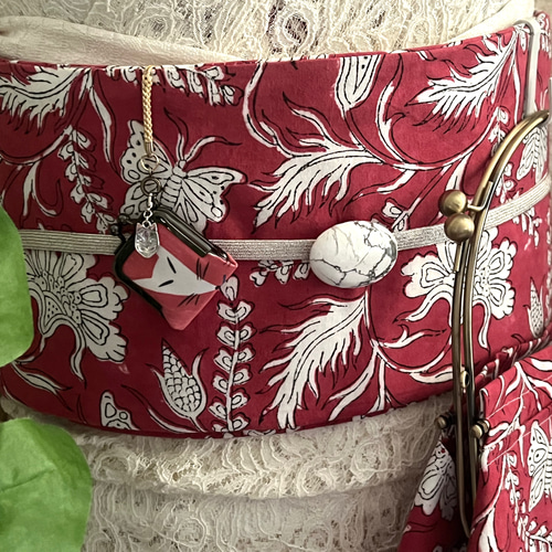 大人の赤」 インド更紗名古屋帯二部式作り帯 和装小物（帯・半襟  