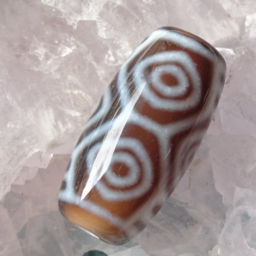 極上✨青玉髄✨龍眼天珠 （極上✨青玉髄✨龍眼天珠の通販｜ラクマ） 