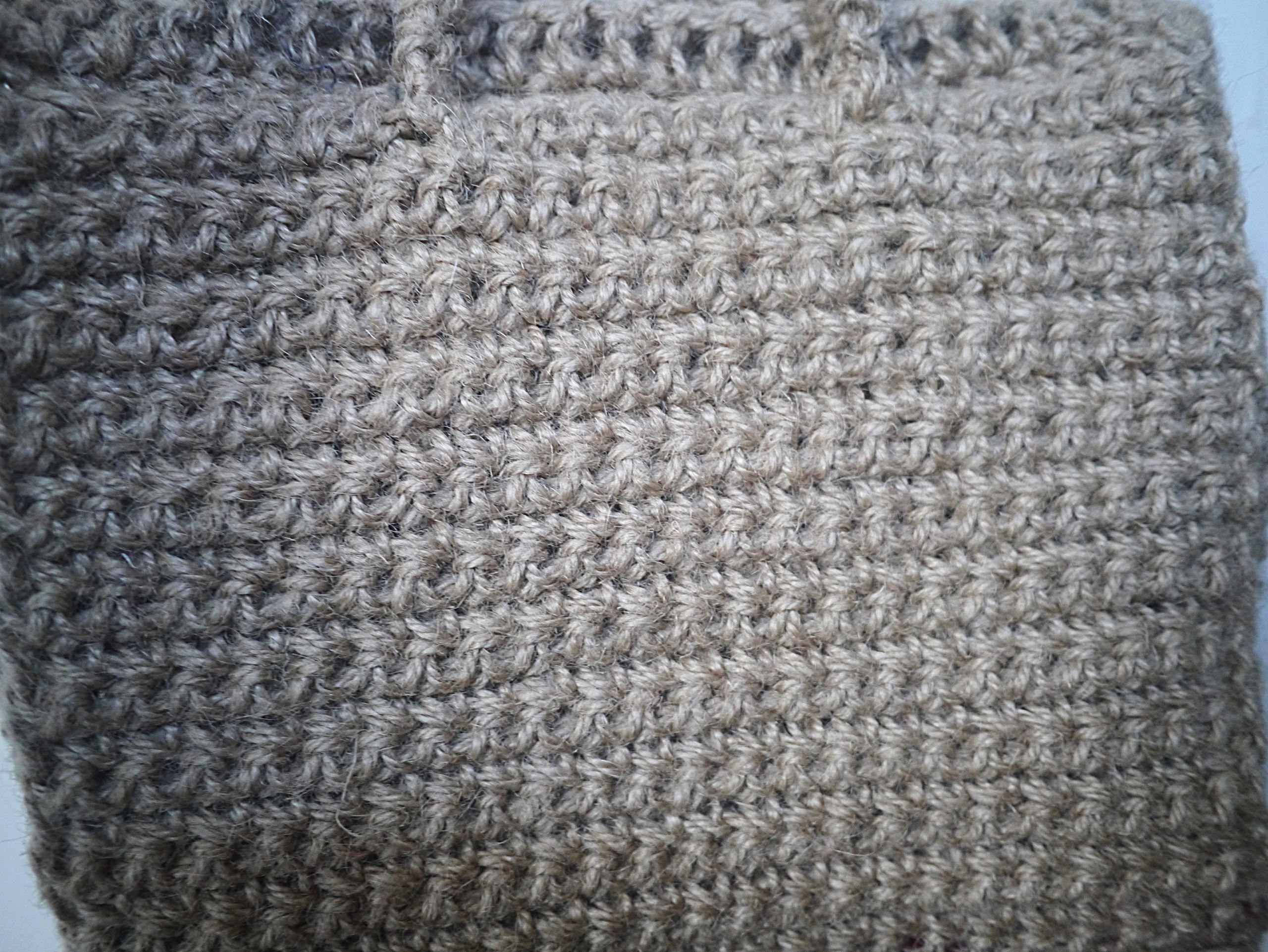 JUTE HAND BAG