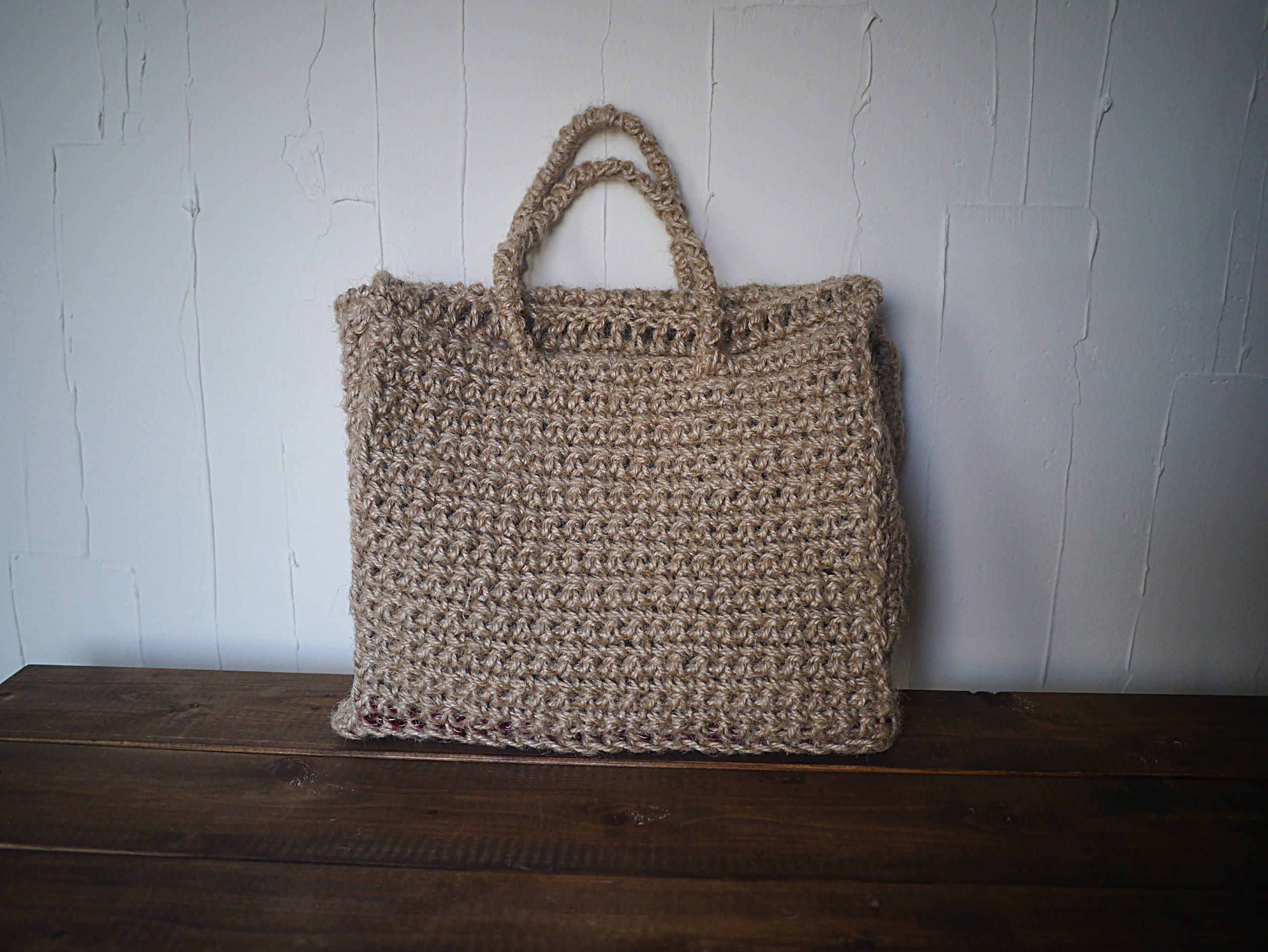 JUTE HAND BAG