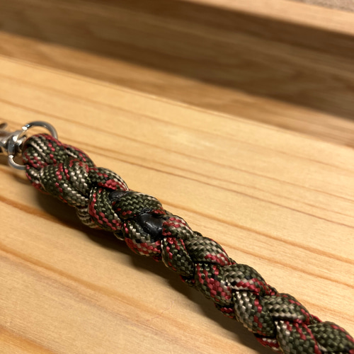 187・約43㎝パラコードウォレットチェーン，オリジナルハンドメイド
