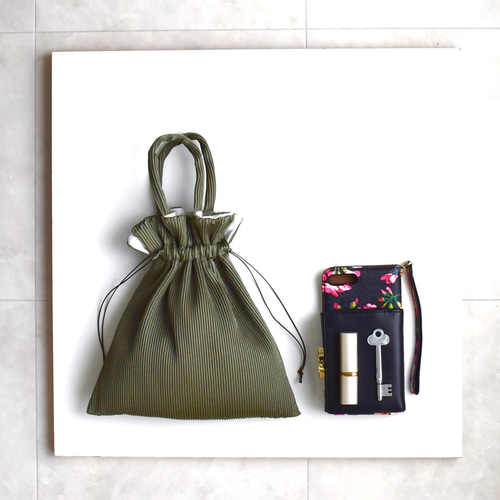 プリーツ巾着トートバッグ☆モスグリーン mini トートバッグ Rin.n