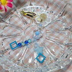キラキラ✨ビーズのヘアアクセサリー*花飾り*(オレンジ&ブルー系) 3枚目の画像