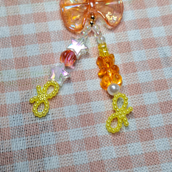 キラキラ✨ビーズのヘアアクセサリー*花飾り*(オレンジ&ブルー系) 5枚目の画像