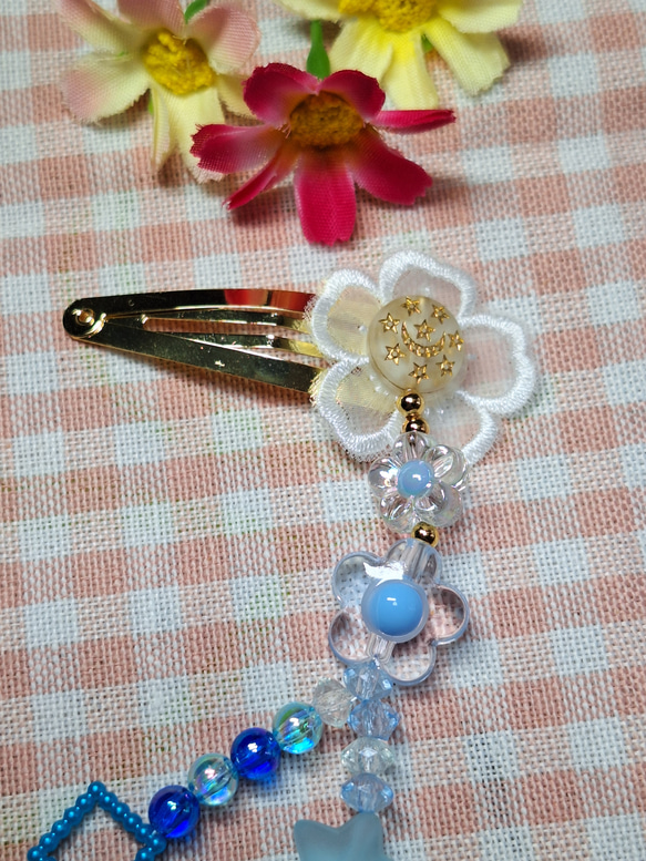キラキラ✨ビーズのヘアアクセサリー*花飾り*(オレンジ&ブルー系) 6枚目の画像