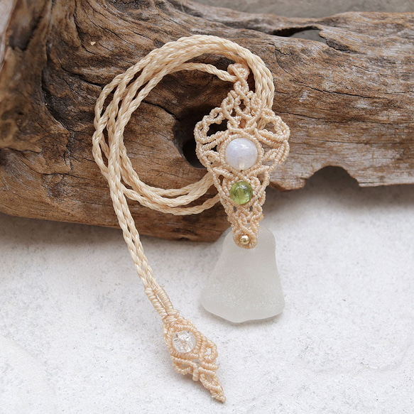 シーグラスとムーンストーンとペリドット天然石マクラメネックレスmac378エスニックアジアンエキゾチックアレルギーフリー 10枚目の画像