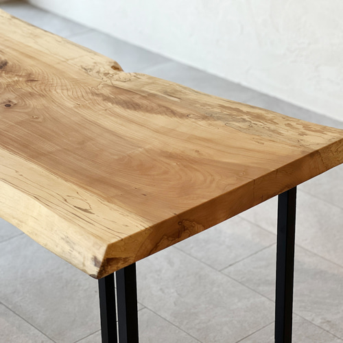 ダイニングテーブル 栃 トチ 一枚板 ウレタン塗装 幅180cm 73cm 高さ