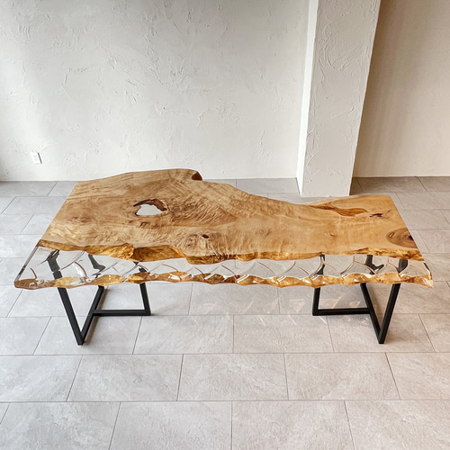 [セール品]栃　一枚板　レジンテーブル ダイニングテーブル 栃 トチ 一枚板 オイル塗装 レジンテーブル 幅